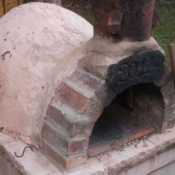 Acurrucarse Herencia cine Cómo hacer un horno de barro para pan y pizza paso a paso (Instrucciones +  PDF gratis)